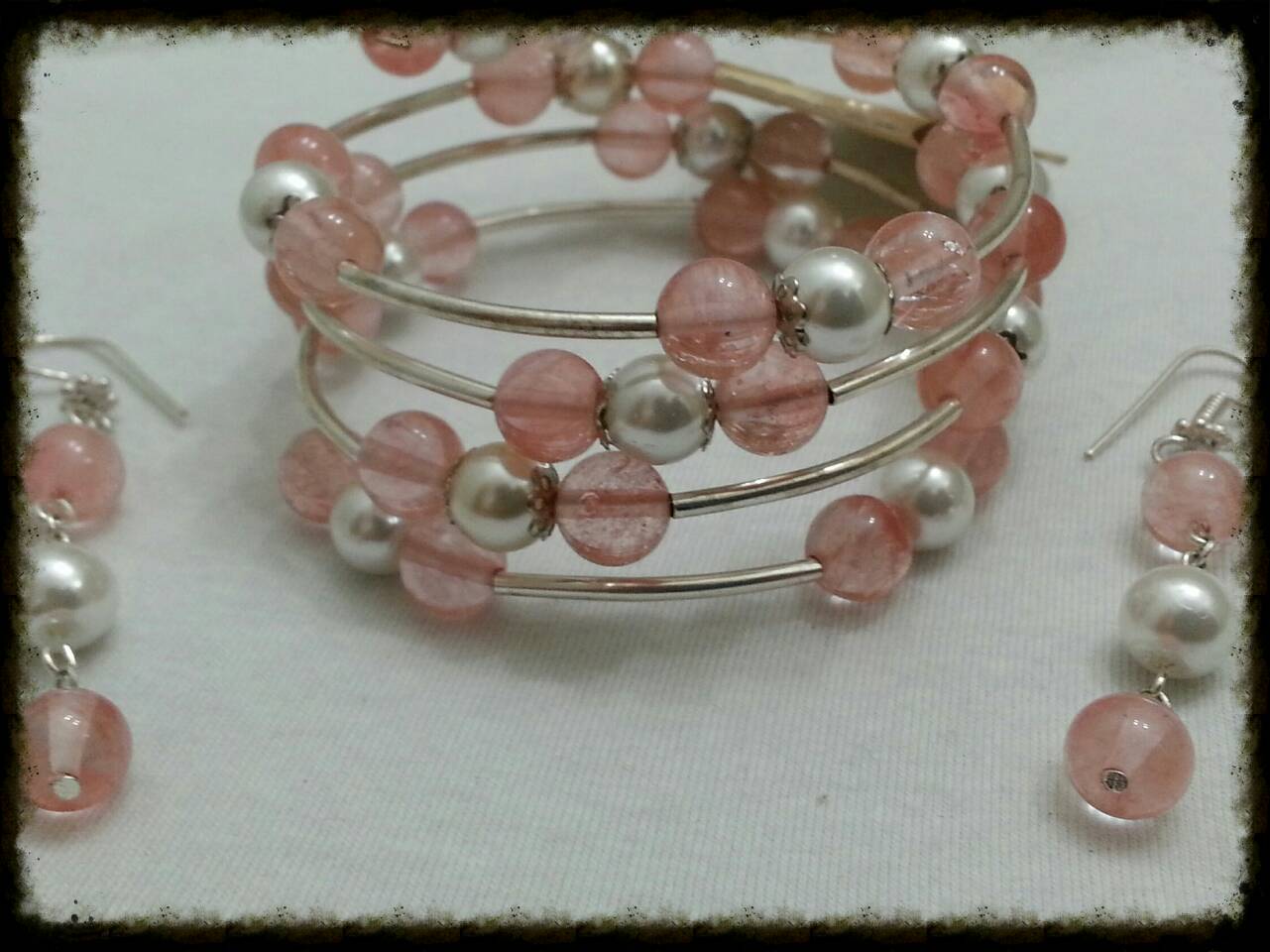 Pink bracelet set